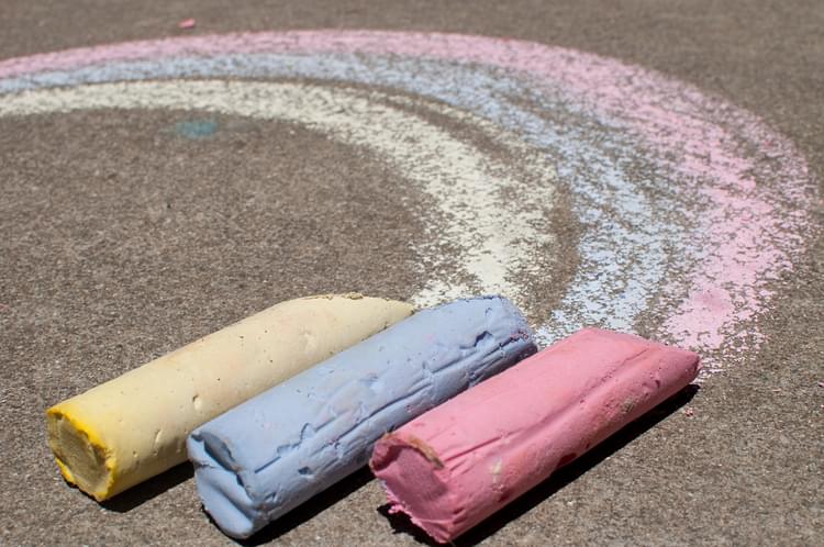 Homemade Sidewalk Chalk